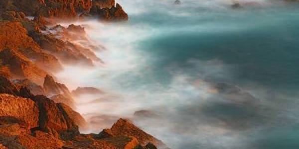 Looking down at the ocean