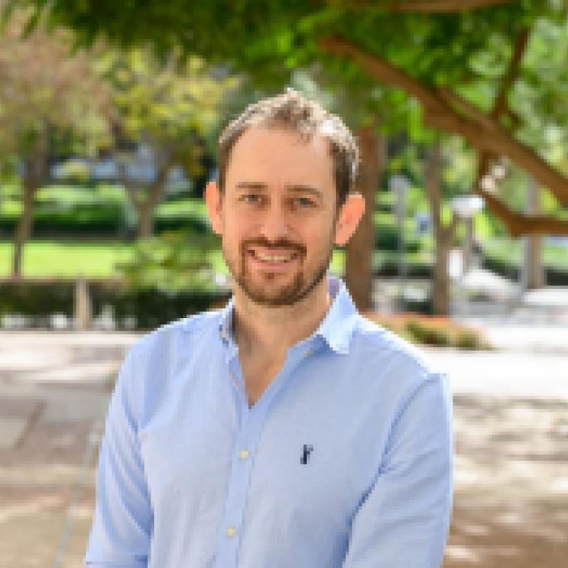 portrait of Omer Yaffe